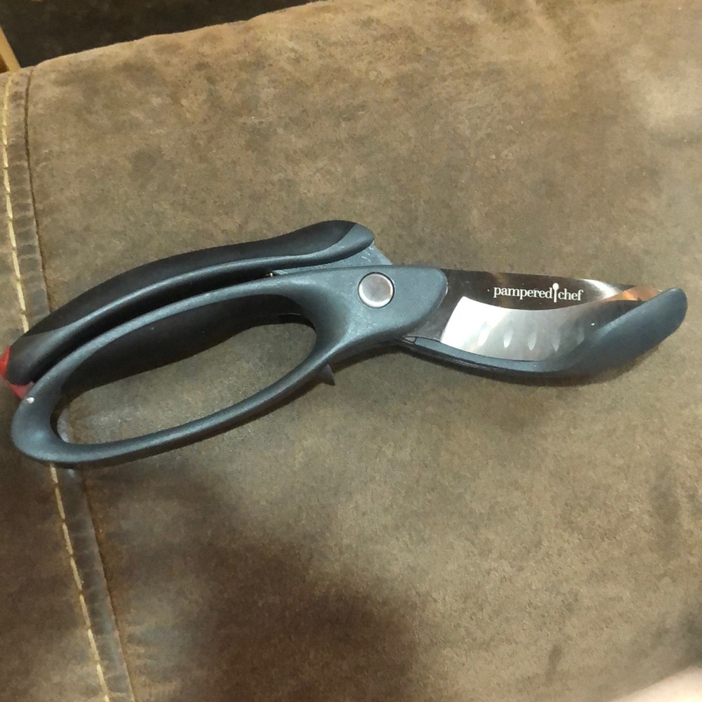 Pampered chef kitchen scissors
